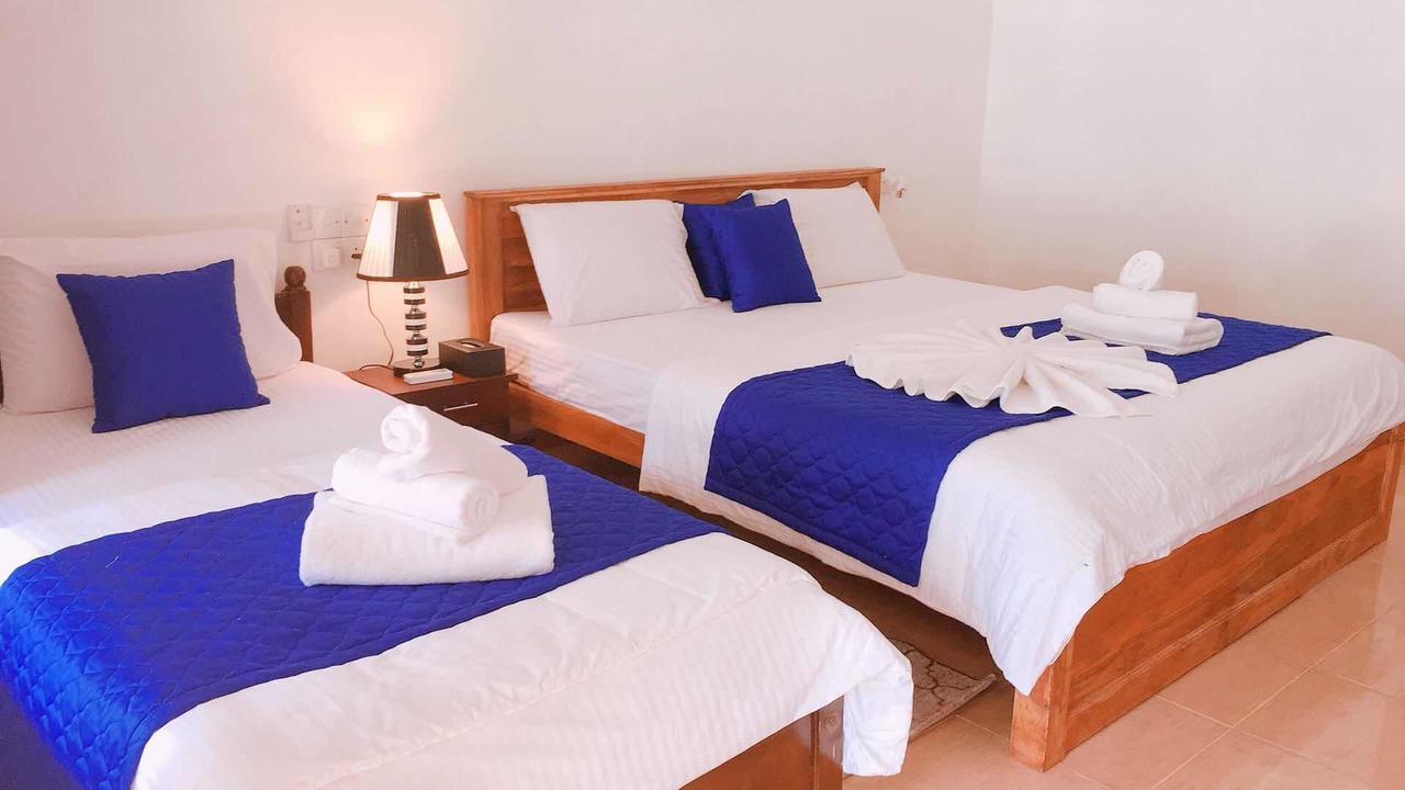 Blue Whale Holiday Hotel Мирисса Экстерьер фото