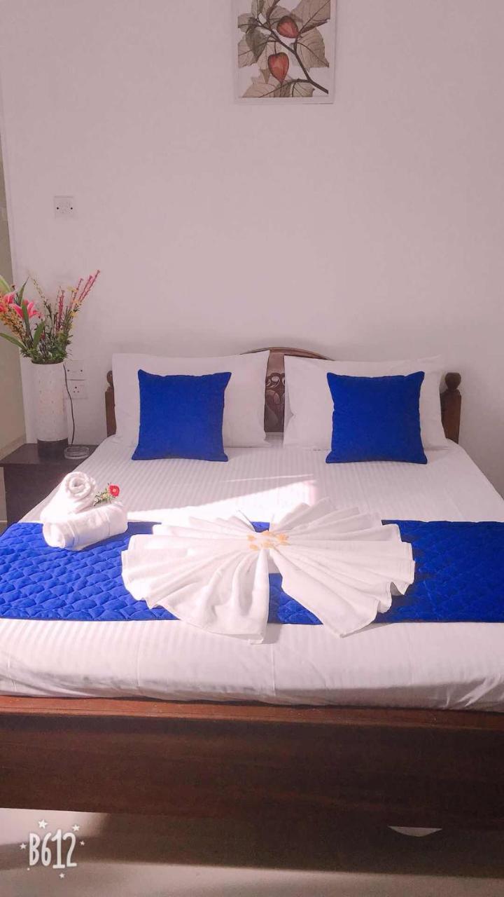 Blue Whale Holiday Hotel Мирисса Экстерьер фото