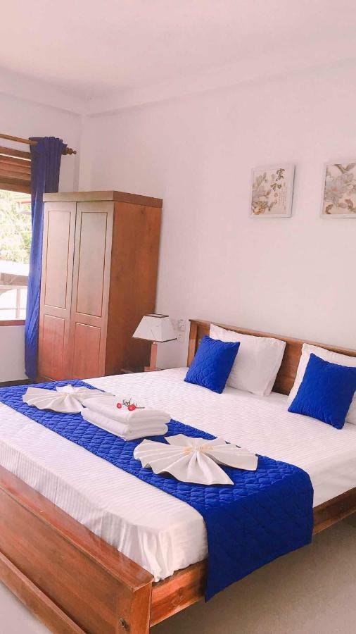 Blue Whale Holiday Hotel Мирисса Экстерьер фото